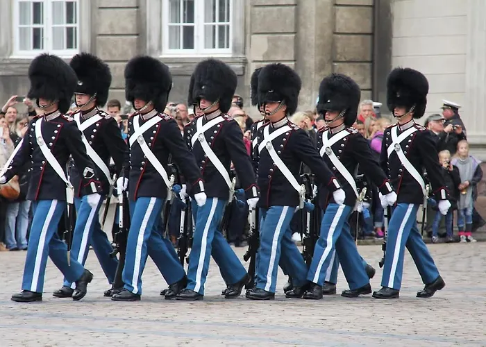 - Steps From Tivoli & Nyhavn Kopenhaga