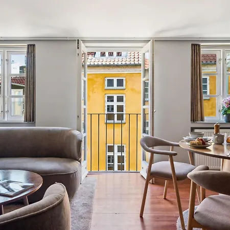 - Steps From Tivoli & Nyhavn *